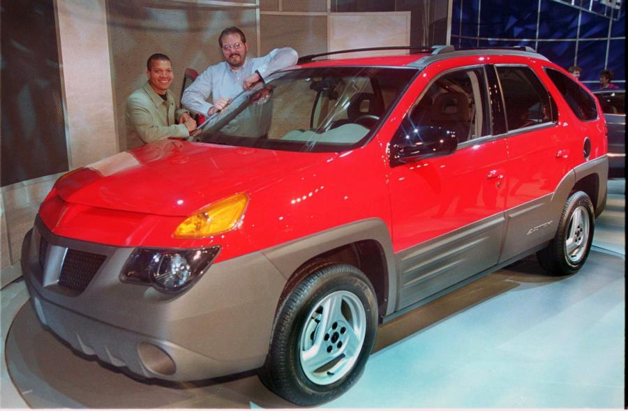  Pontiac Aztek 2001 года  (фото 13 из 39)